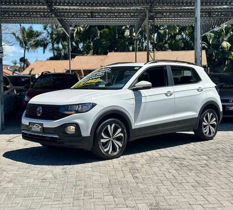 VOLKSWAGEN-T-CROSS-1.0 200 TSI TOTAL FLEX AUTOMÁTICO VOLKSWAGEN-T-CROSS-2022