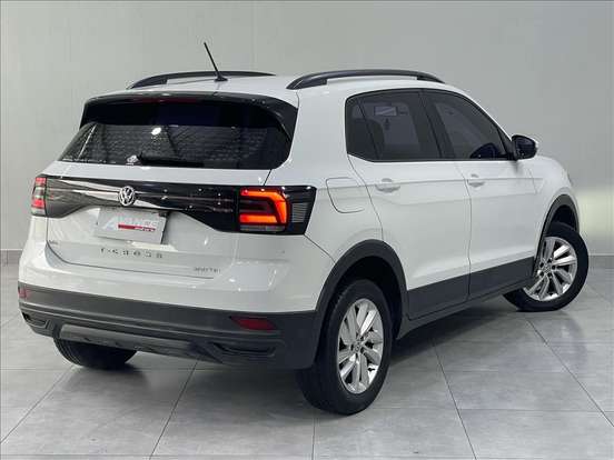 VOLKSWAGEN-T-CROSS-2020