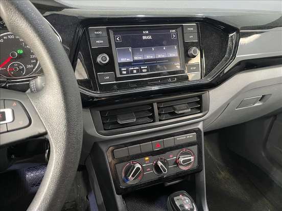 VOLKSWAGEN-T-CROSS-2020