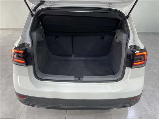 VOLKSWAGEN-T-CROSS-2020