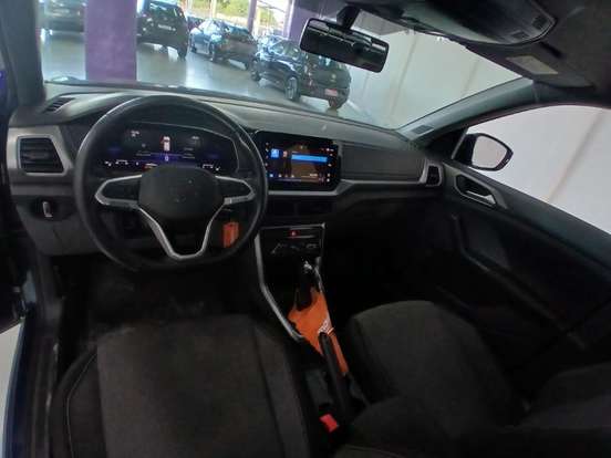 VOLKSWAGEN-T-CROSS-2024