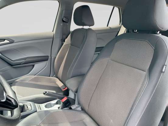 VOLKSWAGEN-T-CROSS-2020