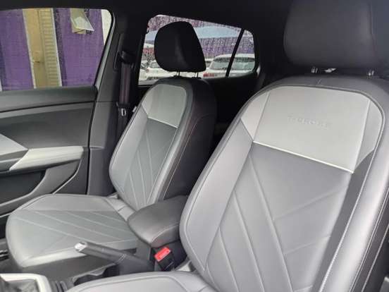 VOLKSWAGEN-T-CROSS-2025