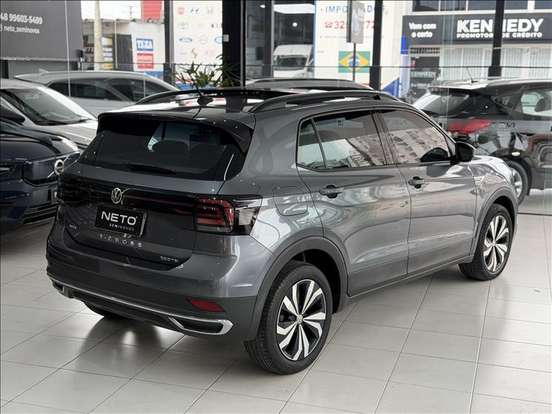 VOLKSWAGEN-T-CROSS-2020