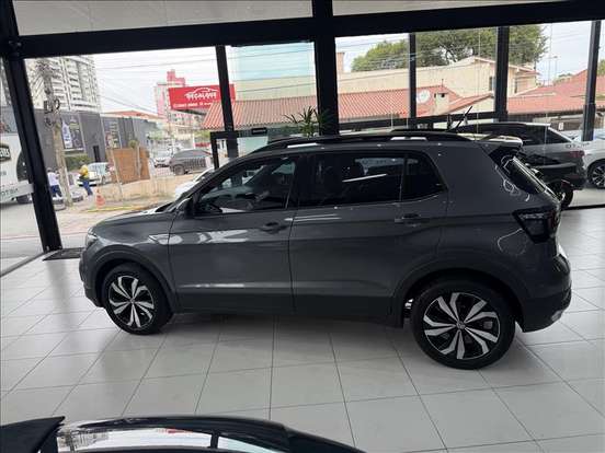 VOLKSWAGEN-T-CROSS-1.0 200 TSI TOTAL FLEX COMFORTLINE AUTOMÁTICO VOLKSWAGEN-T-CROSS-2020