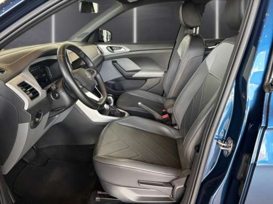VOLKSWAGEN-T-CROSS-1.0 200 TSI TOTAL FLEX COMFORTLINE AUTOMÁTICO VOLKSWAGEN-T-CROSS-2024