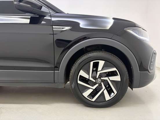 VOLKSWAGEN-T-CROSS-2024
