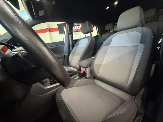 VOLKSWAGEN-T-CROSS-1.0 200 TSI TOTAL FLEX COMFORTLINE AUTOMÁTICO VOLKSWAGEN-T-CROSS-2020