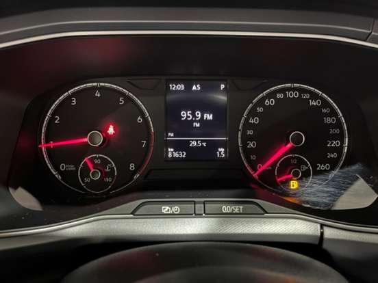 VOLKSWAGEN-T-CROSS-2019