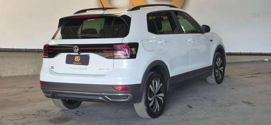 VOLKSWAGEN-T-CROSS-2023