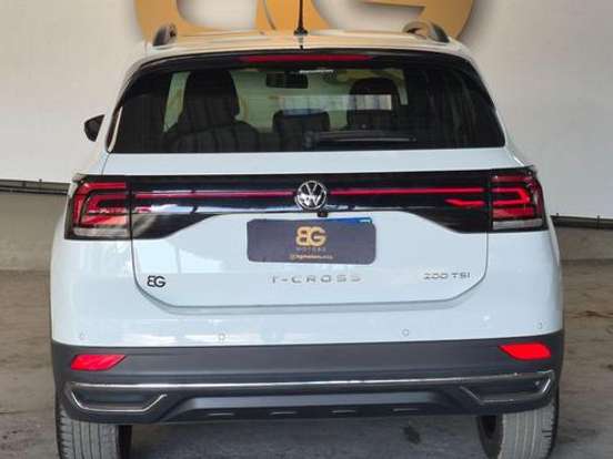 VOLKSWAGEN-T-CROSS-1.0 200 TSI TOTAL FLEX COMFORTLINE AUTOMÁTICO VOLKSWAGEN-T-CROSS-2023