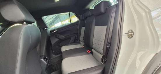 VOLKSWAGEN-T-CROSS-2023