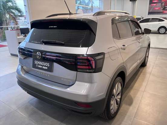 VOLKSWAGEN-T-CROSS-2023