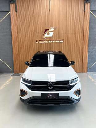 VOLKSWAGEN-T-CROSS-2025