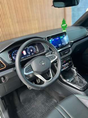 VOLKSWAGEN-T-CROSS-2025