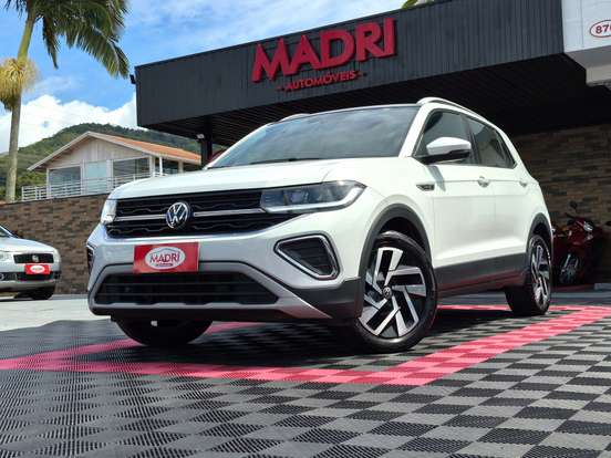 VOLKSWAGEN-T-CROSS-2025