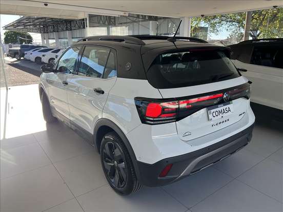 VOLKSWAGEN-T-CROSS-2025