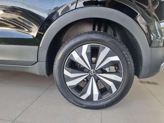 VOLKSWAGEN-T-CROSS-1.4 250 TSI TOTAL FLEX HIGHLINE AUTOMÁTICO VOLKSWAGEN-T-CROSS-2021
