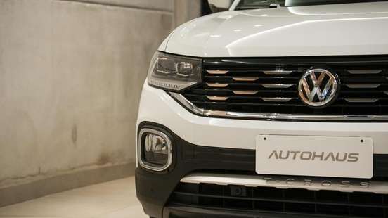 VOLKSWAGEN-T-CROSS-2019