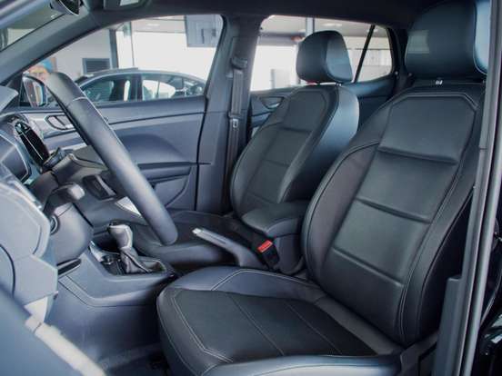 VOLKSWAGEN-T-CROSS-1.4 250 TSI TOTAL FLEX HIGHLINE AUTOMÁTICO VOLKSWAGEN-T-CROSS-2023