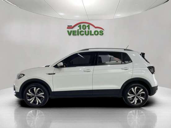 VOLKSWAGEN-T-CROSS-2023