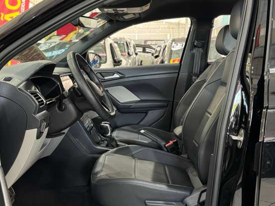 VOLKSWAGEN-T-CROSS-1.4 250 TSI TOTAL FLEX HIGHLINE AUTOMÁTICO VOLKSWAGEN-T-CROSS-2023
