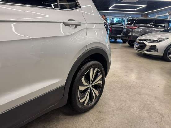 VOLKSWAGEN-T-CROSS-1.4 250 TSI TOTAL FLEX HIGHLINE AUTOMÁTICO VOLKSWAGEN-T-CROSS-2021