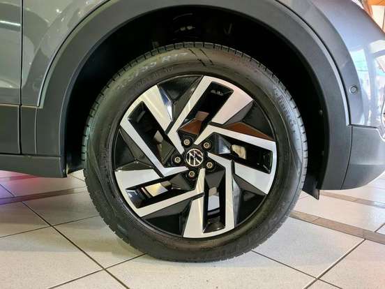VOLKSWAGEN-T-CROSS-1.4 250 TSI TOTAL FLEX HIGHLINE AUTOMÁTICO VOLKSWAGEN-T-CROSS-2024