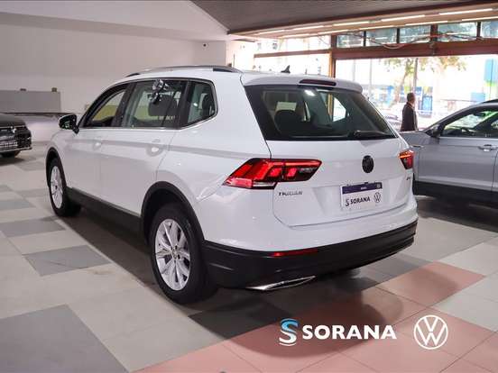VOLKSWAGEN-TIGUAN-1.4 250 TSI TOTAL FLEX ALLSPACE COMFORTLINE TIPTRONIC VOLKSWAGEN-TIGUAN-2018