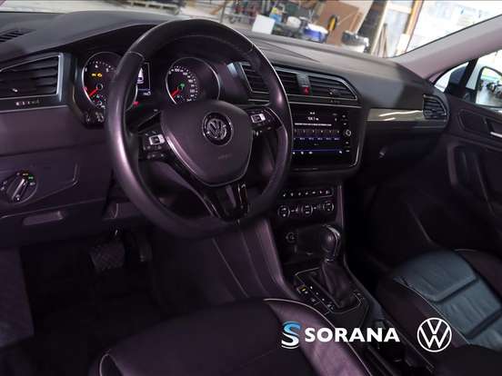 VOLKSWAGEN-TIGUAN-1.4 250 TSI TOTAL FLEX ALLSPACE COMFORTLINE TIPTRONIC VOLKSWAGEN-TIGUAN-2018
