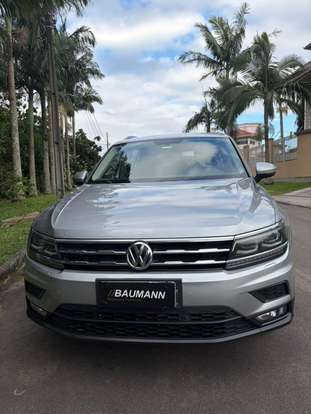 VOLKSWAGEN-TIGUAN-2019