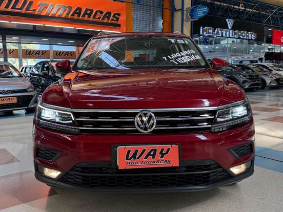 VOLKSWAGEN-TIGUAN-2018
