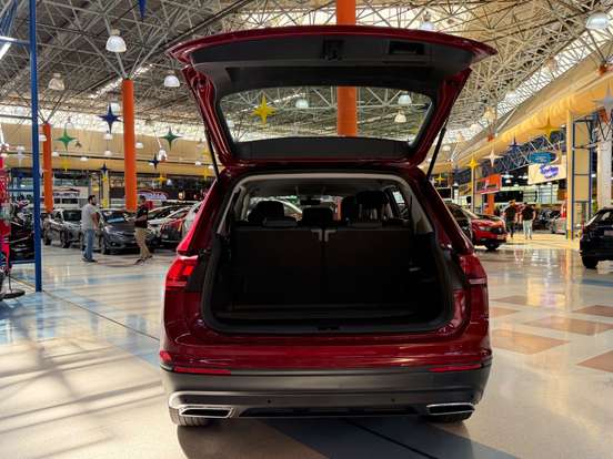 VOLKSWAGEN-TIGUAN-2018