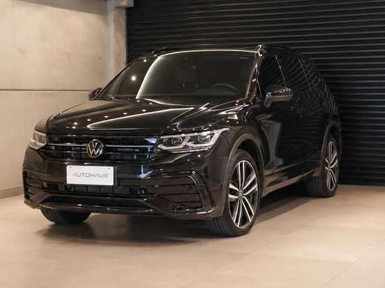 VOLKSWAGEN-TIGUAN-2.0 300 TSI GASOLINA ALLSPACE R-LINE AUTOMÁTICO VOLKSWAGEN-TIGUAN-2023