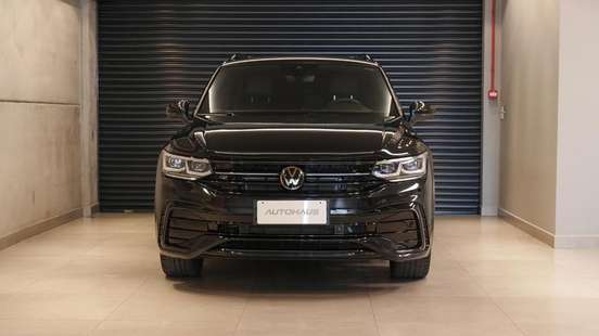 VOLKSWAGEN-TIGUAN-2.0 300 TSI GASOLINA ALLSPACE R-LINE AUTOMÁTICO VOLKSWAGEN-TIGUAN-2023