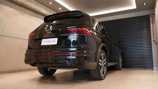 VOLKSWAGEN-TIGUAN-2.0 300 TSI GASOLINA ALLSPACE R-LINE AUTOMÁTICO VOLKSWAGEN-TIGUAN-2023