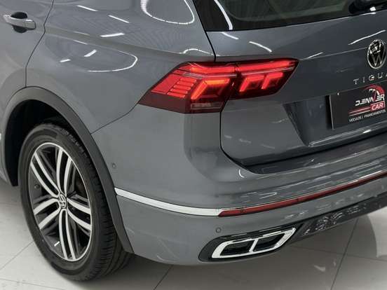 VOLKSWAGEN-TIGUAN-2023