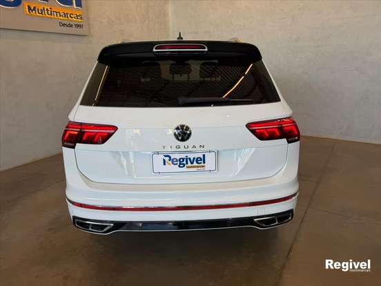 VOLKSWAGEN-TIGUAN-2.0 300 TSI GASOLINA ALLSPACE R-LINE AUTOMÁTICO VOLKSWAGEN-TIGUAN-2024