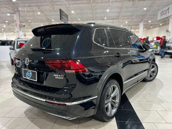 VOLKSWAGEN-TIGUAN-2019