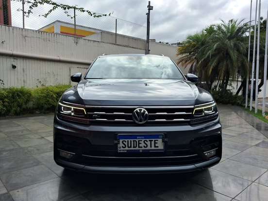 VOLKSWAGEN-TIGUAN-2020