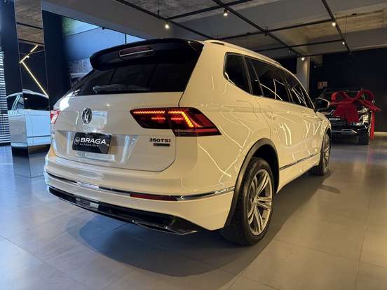 VOLKSWAGEN-TIGUAN-2.0 350 TSI GASOLINA ALLSPACE R-LINE 4MOTION DSG VOLKSWAGEN-TIGUAN-2018