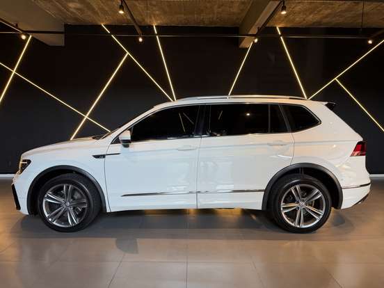 VOLKSWAGEN-TIGUAN-2.0 350 TSI GASOLINA ALLSPACE R-LINE 4MOTION DSG VOLKSWAGEN-TIGUAN-2018