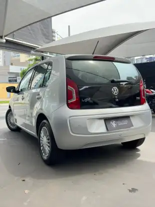 VOLKSWAGEN-UP-2016