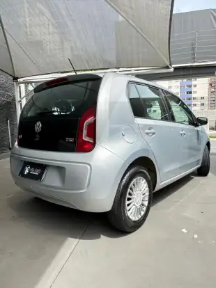VOLKSWAGEN-UP-2016