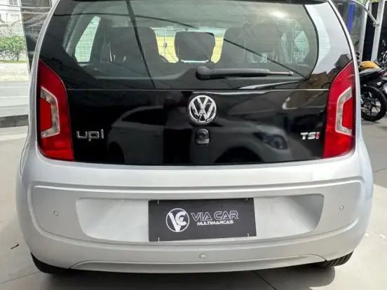 VOLKSWAGEN-UP-1.0 TSI MOVE UP 12V FLEX 4P MANUAL VOLKSWAGEN-UP-2016