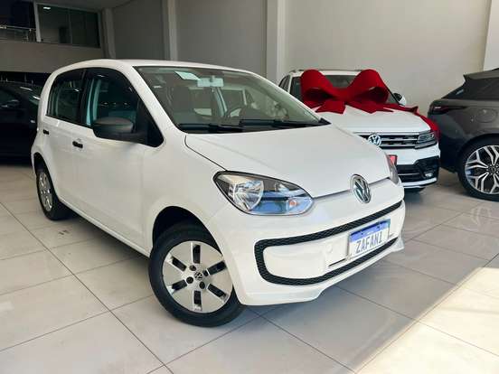 VOLKSWAGEN-UP-2015