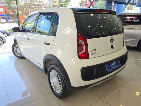 VOLKSWAGEN-UP-1.0 MPI TAKE UP 12V FLEX 4P MANUAL VOLKSWAGEN-UP-2017