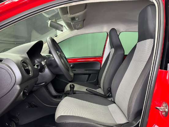 VOLKSWAGEN-UP-1.0 MPI TAKE UP 12V FLEX 4P MANUAL VOLKSWAGEN-UP-2015