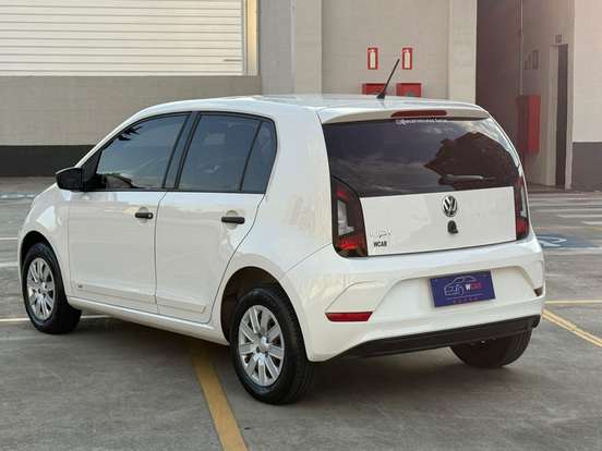VOLKSWAGEN-UP-2017