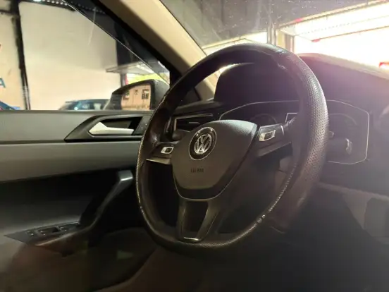 VOLKSWAGEN-VIRTUS-2020